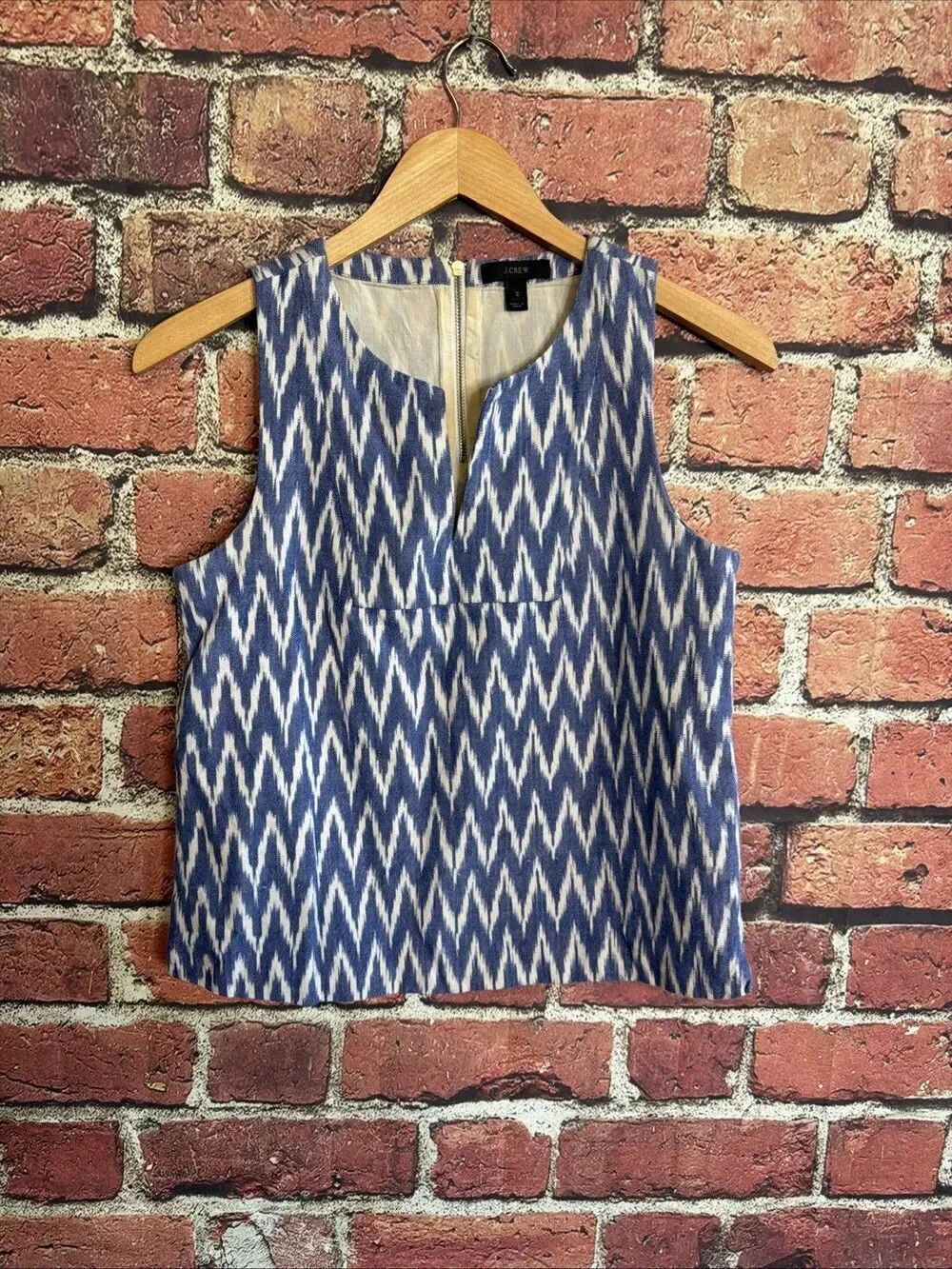 J.CREW Notched Shell Zig Zag Ikat Tank Top Size 2 Blue